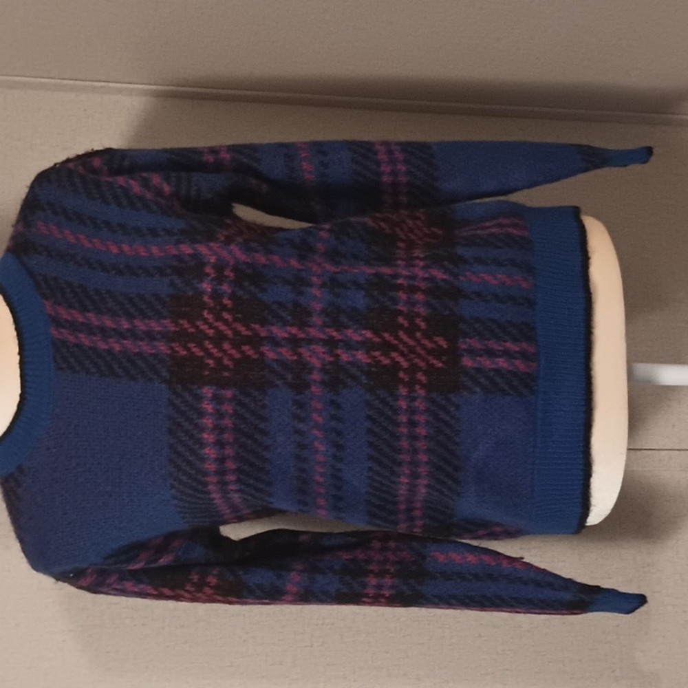 5/$15 Time and Tru Small sweater